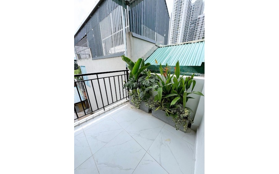 Lê Văn Duyệt -Nhà ngon rẻ - Ngang hiếm 6.5m -65m2 -2 mặt tiền -4 tầng siêu đẹp- Khu vip hẻm oto 6m